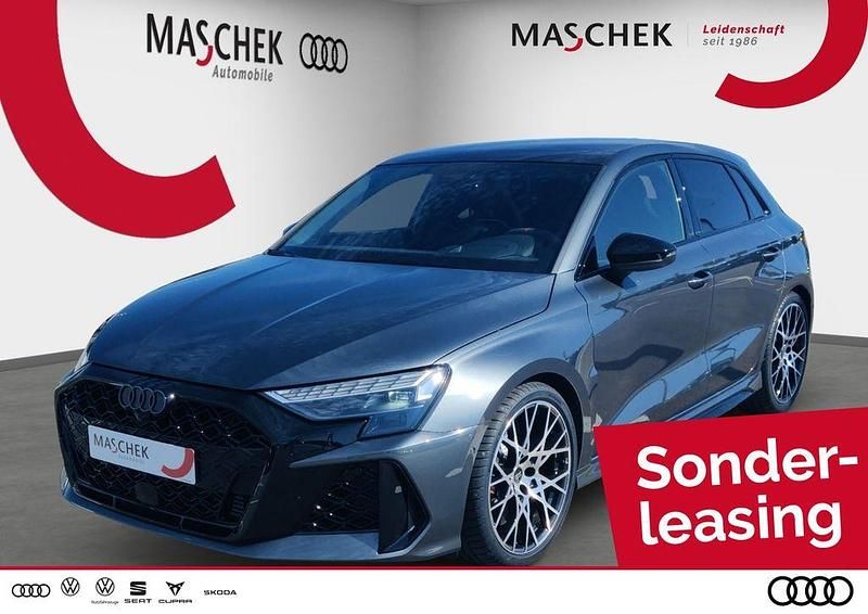 Daytonagrau perleffekt Neu 2025 Audi RS3 Sportback Premium Kleinwagen | 70.222 € (Fairer Preis) - Bild 1/4