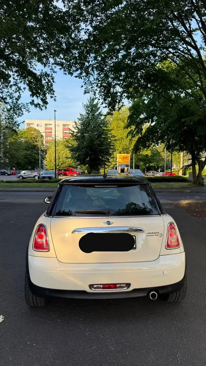 Gebraucht Mini Cooper D 112 PS (82 kW) 2011 Beige Kleinwagen