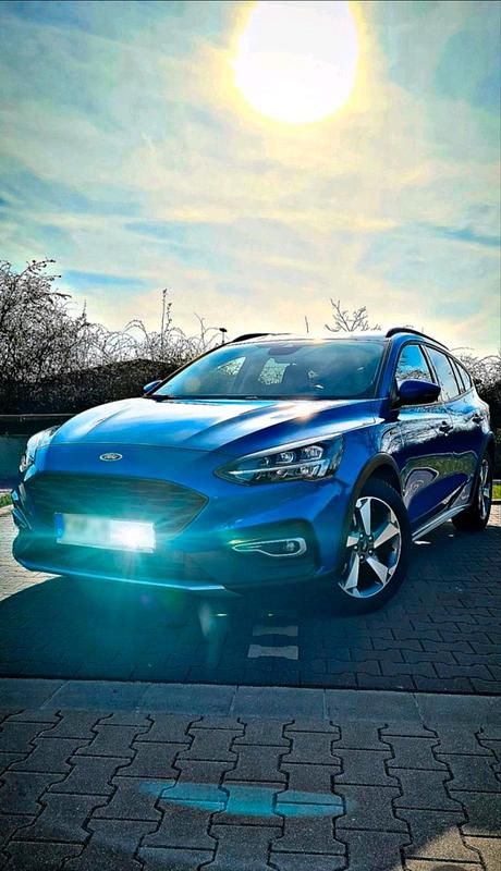 Second-hand Ford Focus Active 150 CP (110 kW) 2020 Albastru Break