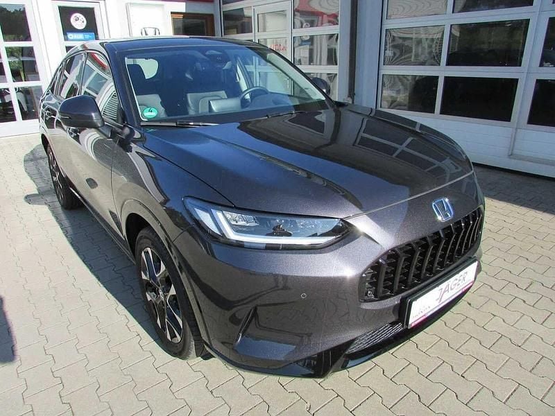 Ruse black m. Gebraucht 2024 Honda ZR-V Advance SUV | 39.900 € (Fairer Preis) - Bild 1/4