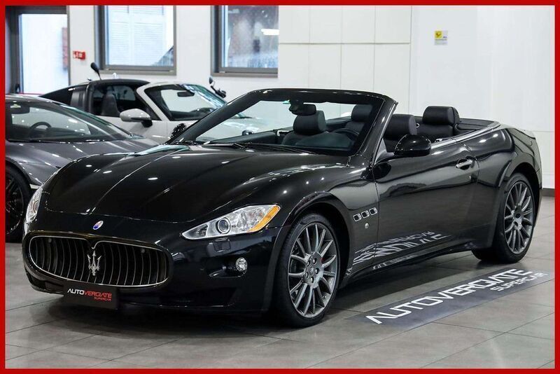 Schwarz Gebraucht 2010 Maserati GranCabrio Cabrio | 74.000 € (Teuer) - Bild 1/4