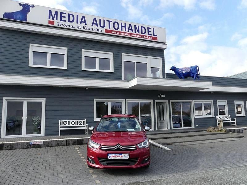 Gebraucht Citroën C4 SELECTION 131 PS (96 kW) 2016 Rot Kleinwagen