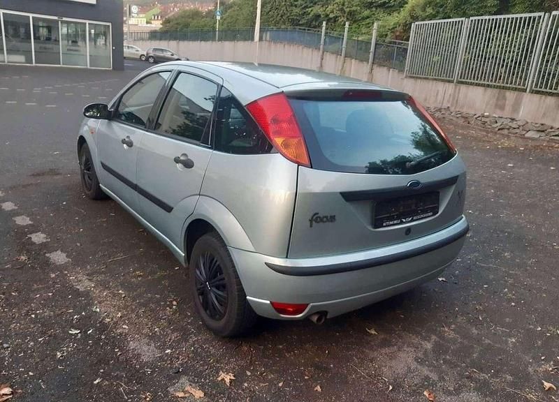 Gebraucht Ford Focus Trend 101 PS (74 kW) 2004 Limousine