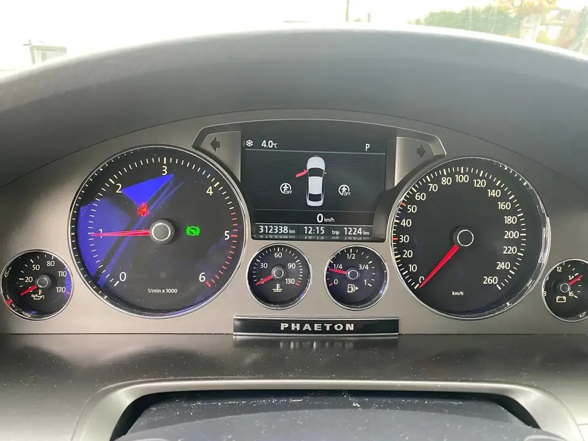 Gebraucht VW Phaeton 242 PS (177 kW) 2009 Schwarz Limousine