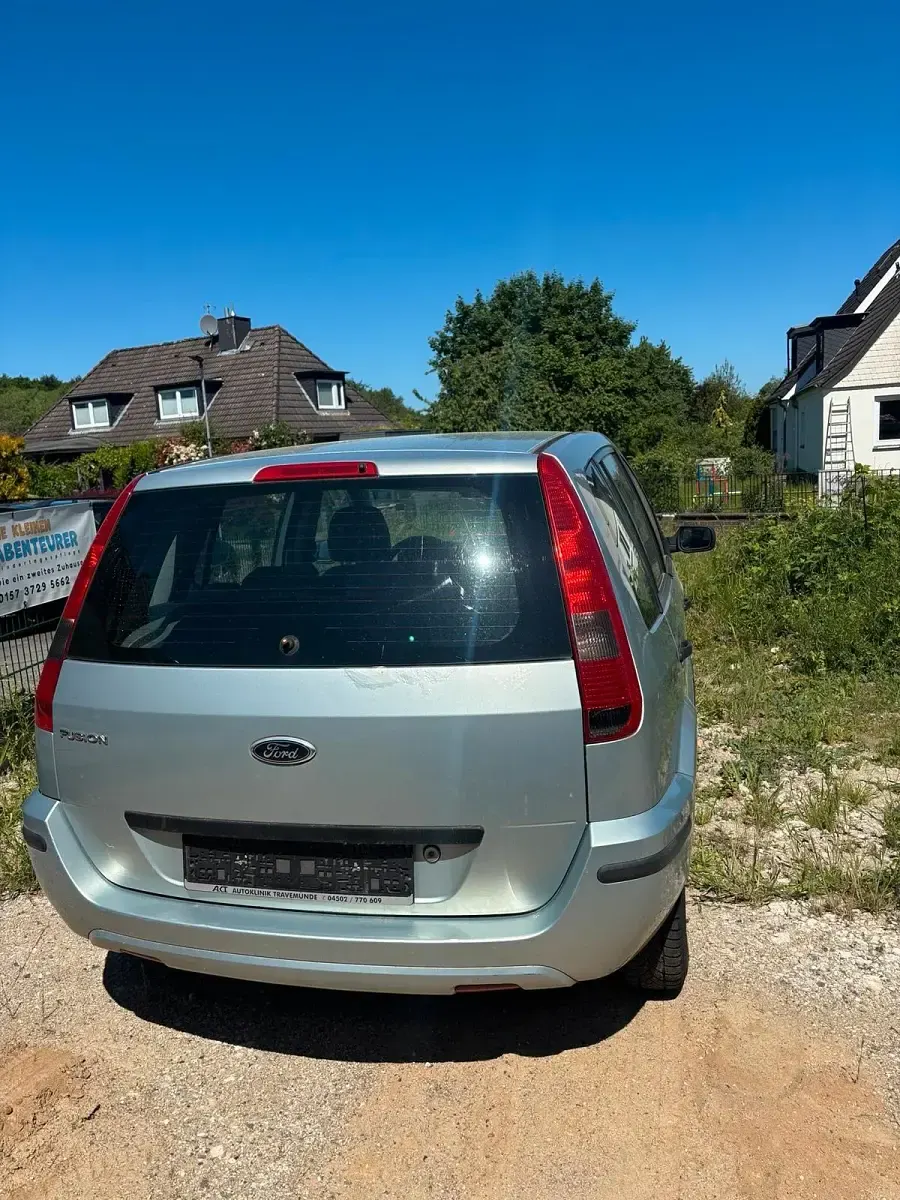 Gebraucht Ford Fusion 80 PS (58 kW) 2003 Grün Kleinwagen