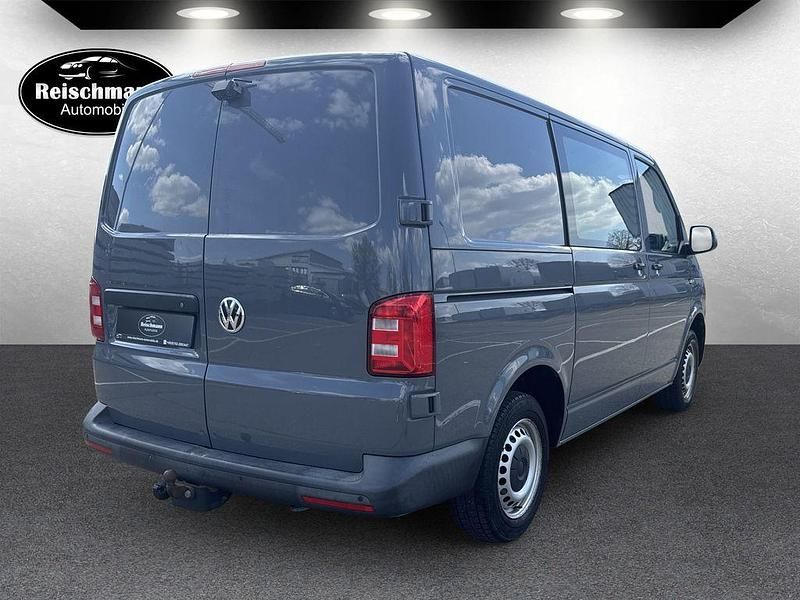 Second-hand VW Transporter 150 CP (110 kW) 2019 Gri Van