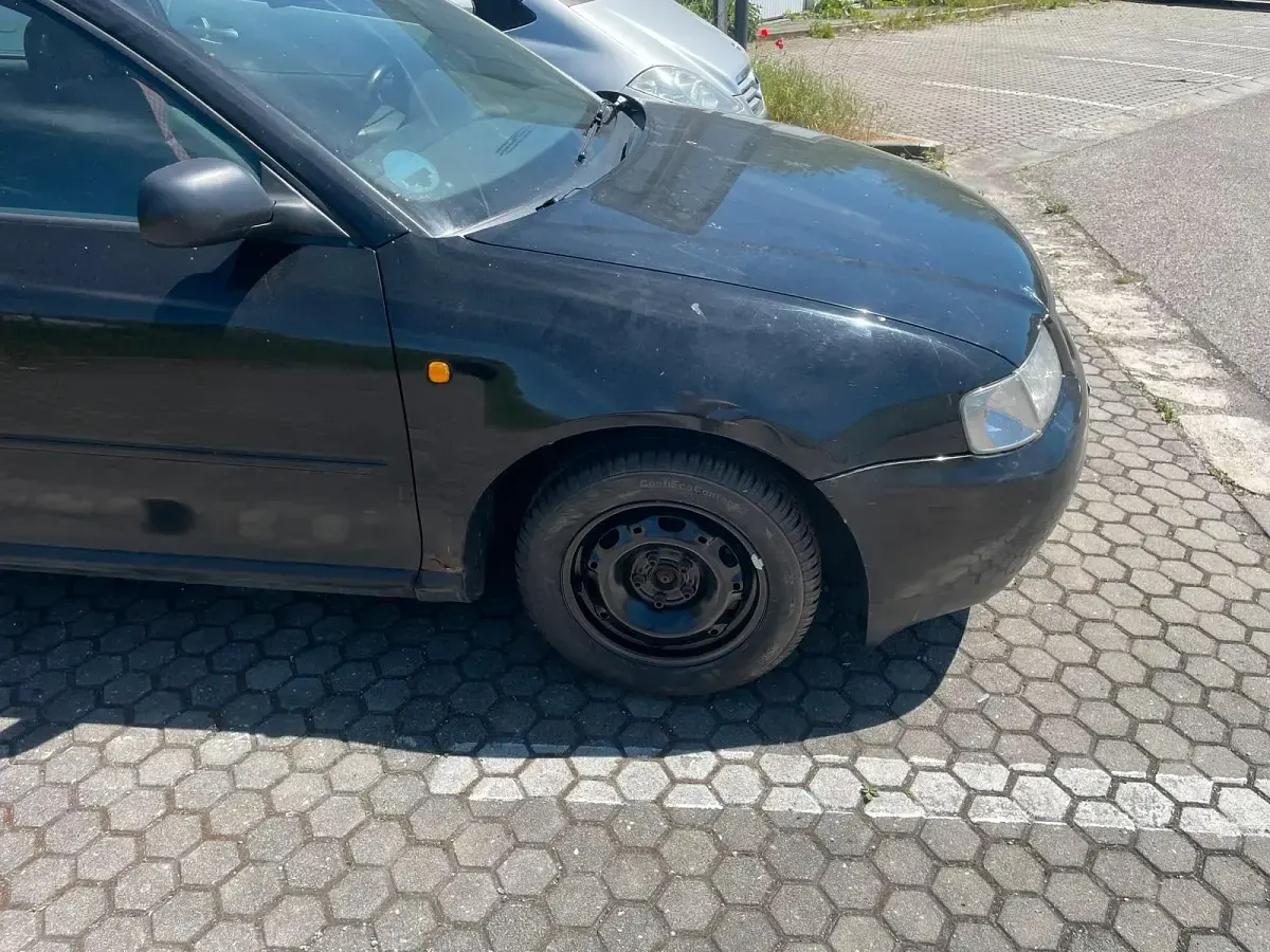 Gebraucht Audi A3 101 PS (74 kW) 1998 Schwarz Kleinwagen