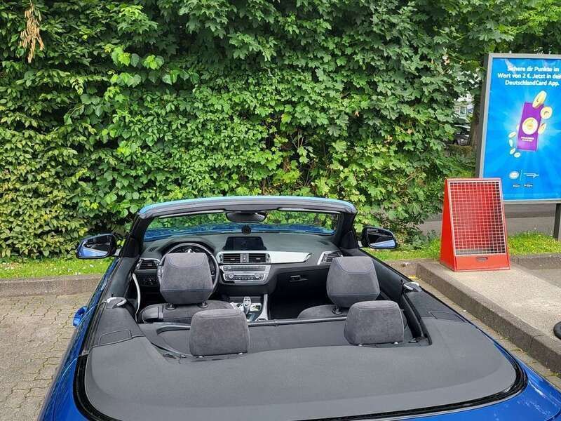 Blau Gebraucht 2019 BMW 220 M Sport Cabrio | 28.500 € (Etwas zu teuer) - Bild 1/4