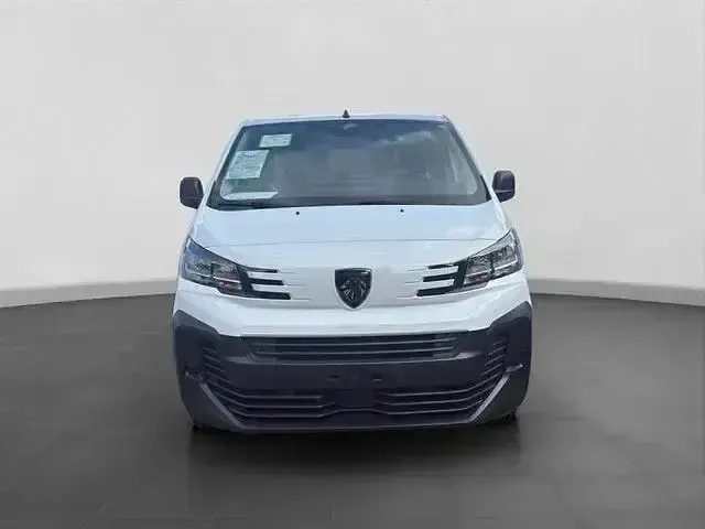 Neu Peugeot Expert 120 PS (88 kW) 2025 Weiß Van