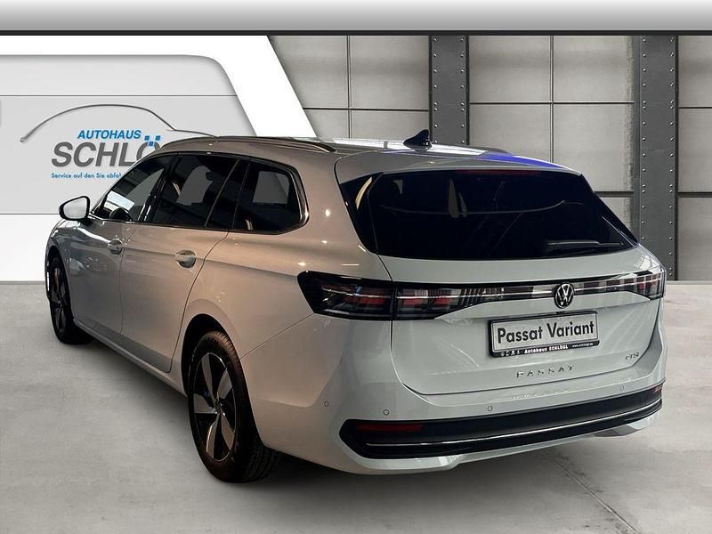 Neu VW Passat Business 150 PS (110 kW) 2026 Weiß Limousine