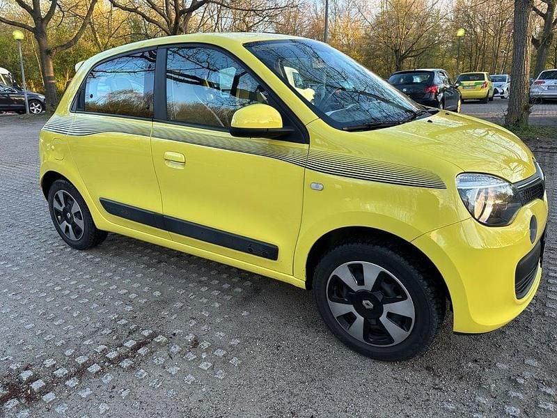 Gebraucht Renault Twingo Dynamique 71 PS (52 kW) 2015 Gelb Kleinwagen