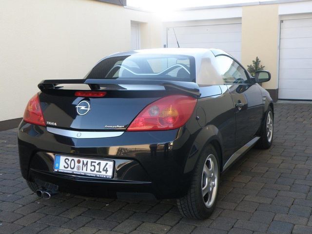 Gebraucht Opel Tigra 125 PS (91 kW) 2005 Schwarz Cabrio