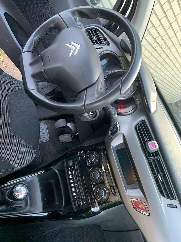 Gebraucht Citroën C3 PureTech 68 PS (50 kW) 2012 Limousine