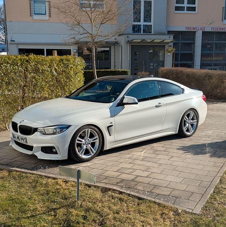 Gebraucht BMW 430 M Sport 252 PS (185 kW) 2018 Weiß Coupé