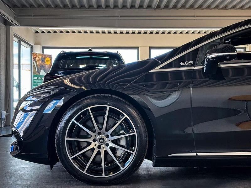Gebraucht Mercedes EQS580 384 kW (523 PS) 2022 Schwarz Limousine