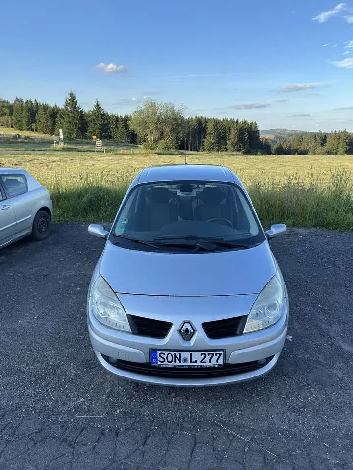 Gebraucht Renault Scénic II Authentique 111 PS (81 kW) 2007 Van / Kleinbus