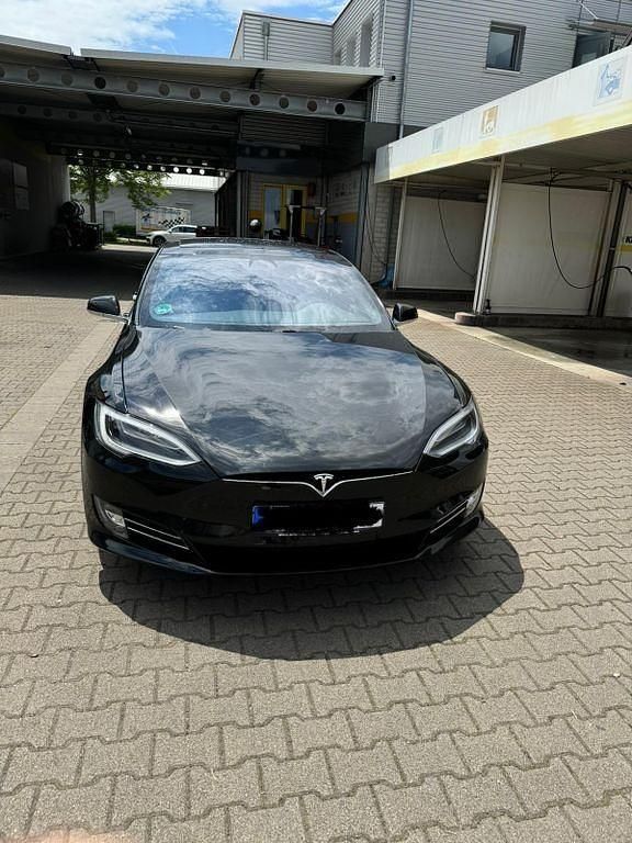 Gebraucht Tesla Model S 244 kW (332 PS) 2018 Schwarz Kleinwagen