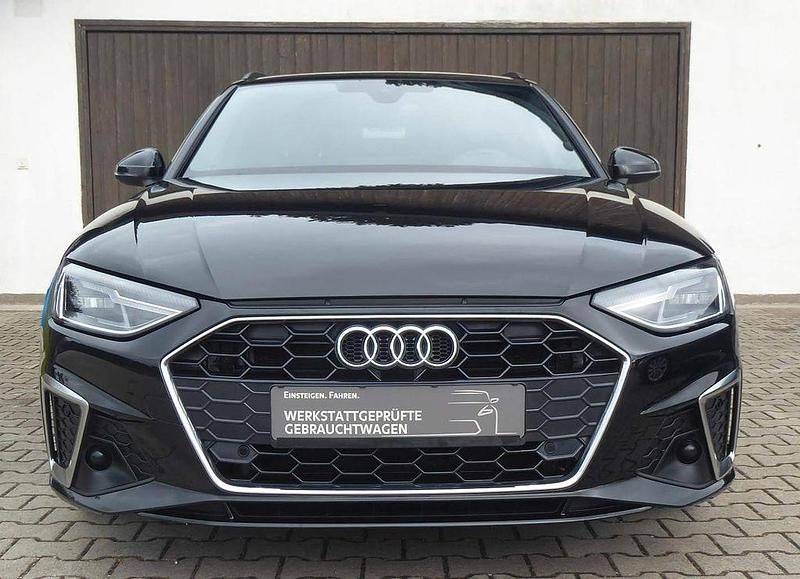 Gebraucht Audi A4 S-Line 204 PS (150 kW) 2023 Schwarz Kombi