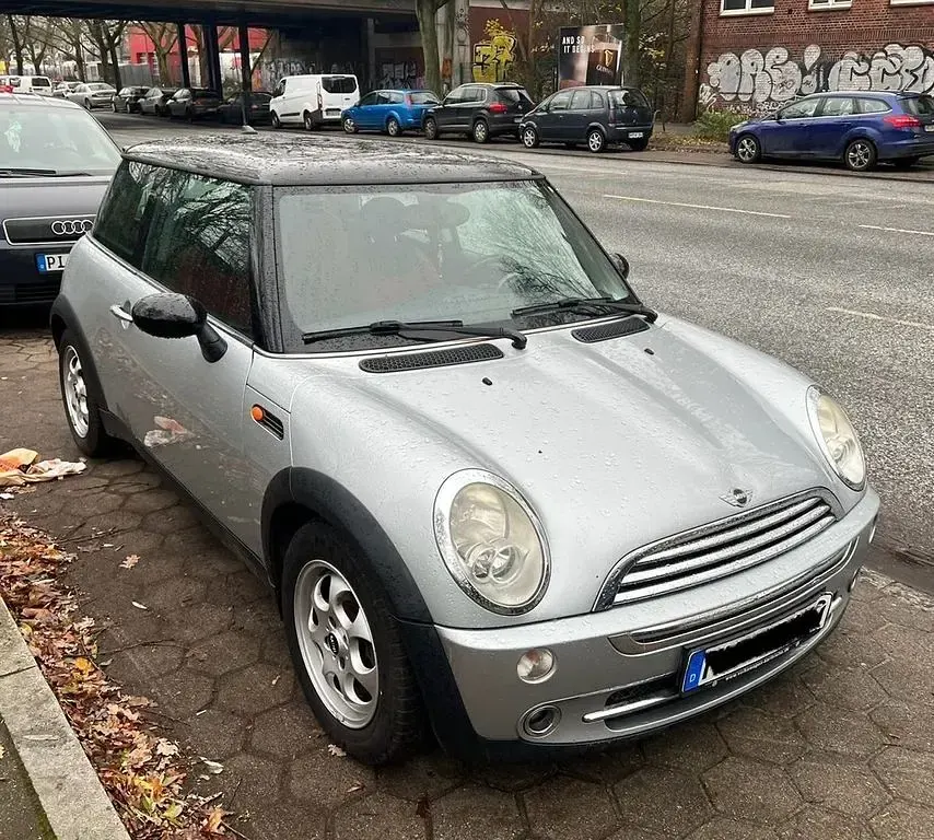 Usata Mini Cooper 116 CV (85 kW) 2004 Argento Utilitaria