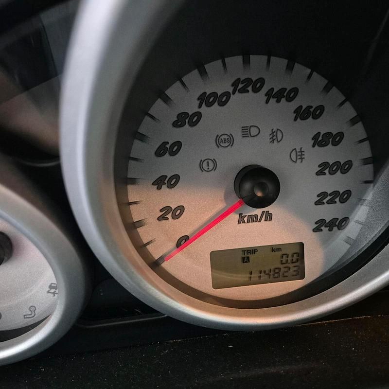 Gebraucht 2006 Mitsubishi Colt Cabrio | 1.999 € - Bild 1/4