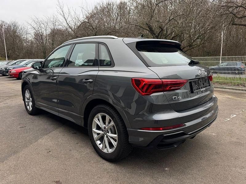 Gebraucht Audi Q3 Ambiente 150 PS (110 kW) 2019 Grau SUV