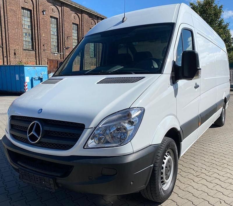 Weiß Gebraucht 2012 Mercedes Sprinter Van | 12.400 € (Fairer Preis) - Bild 1/4