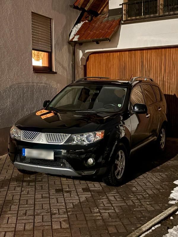 Gebraucht Mitsubishi Outlander 156 PS (114 kW) 2008 Schwarz SUV