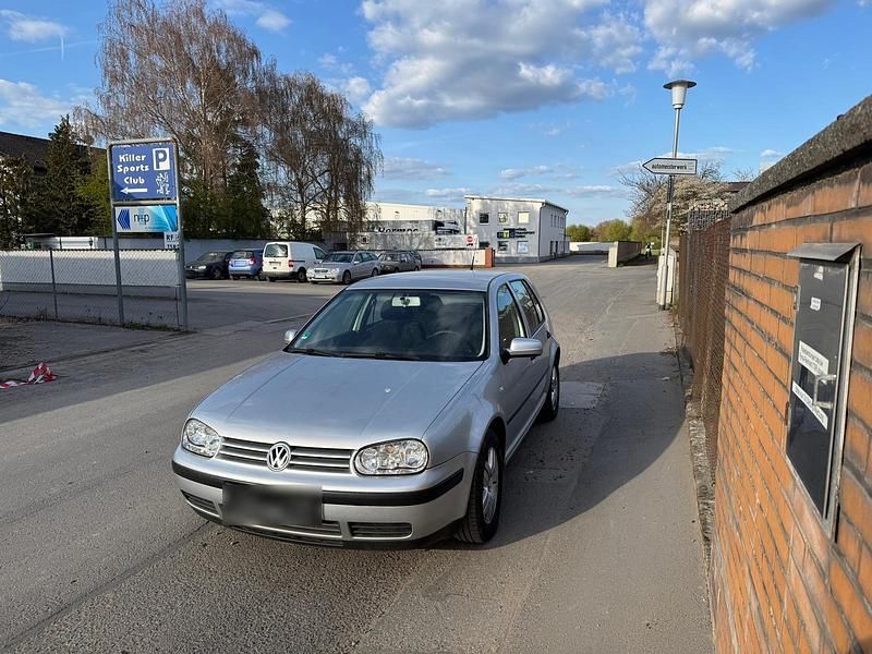 Gebraucht VW Golf IV 105 PS (77 kW) 2002 Grau Limousine