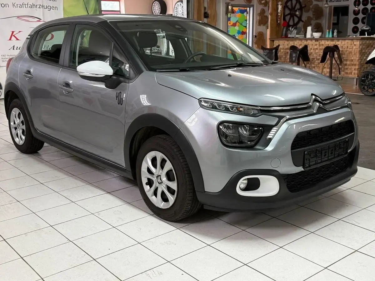 Gebraucht Citroën C3 82 PS (60 kW) 2024 Grau Kleinwagen