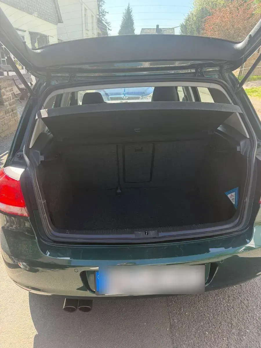 Gebraucht VW Golf V Highline 122 PS (89 kW) 2009 Grün Kombi