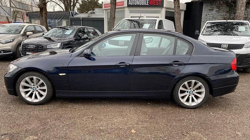 Gebraucht BMW 318 129 PS (94 kW) 2005 Blau Limousine