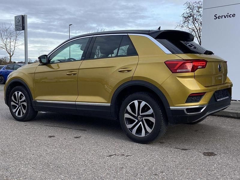 Gebraucht VW T-Roc Active 150 PS (110 kW) 2021 Gelb SUV