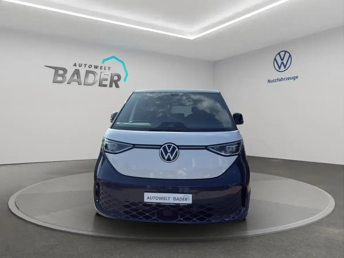 Gebraucht VW ID. Buzz Pro 150 kW (204 PS) 2023 Weiß Van / Kleinbus