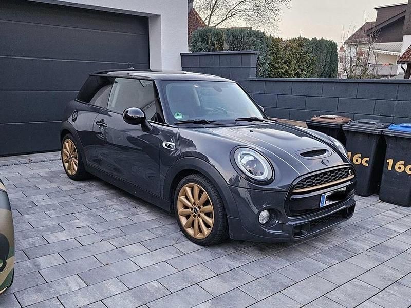Gebraucht Mini Cooper SD 170 PS (125 kW) 2017 Schwarz Kleinwagen