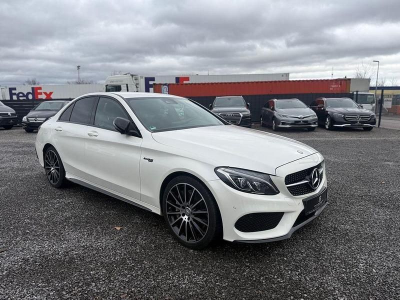 Gebraucht Mercedes C450 AMG AMG 367 PS (269 kW) 2016 Diamantweiss Limousine