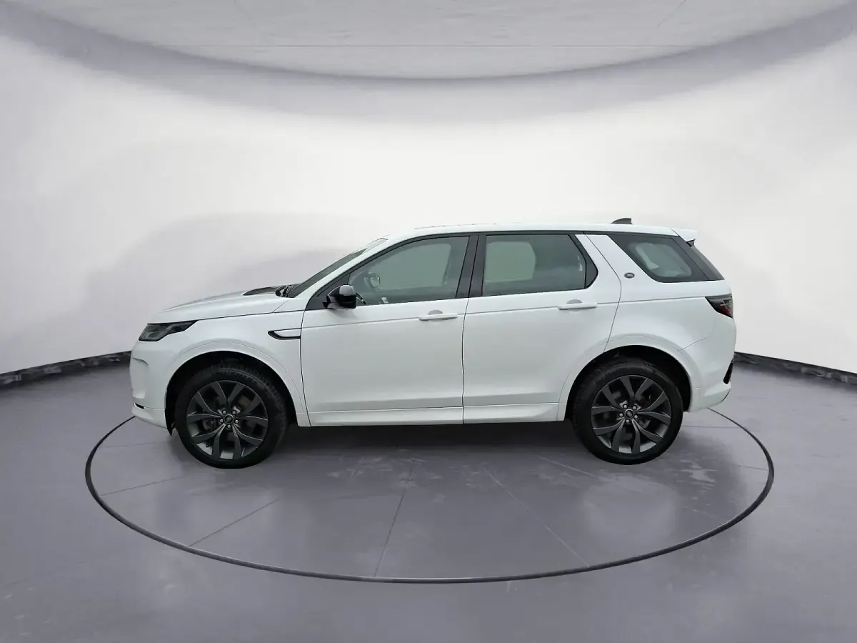 Second-hand Land Rover Discovery Sport SE Dynamic 249 CP (183 kW) 2023 SUV