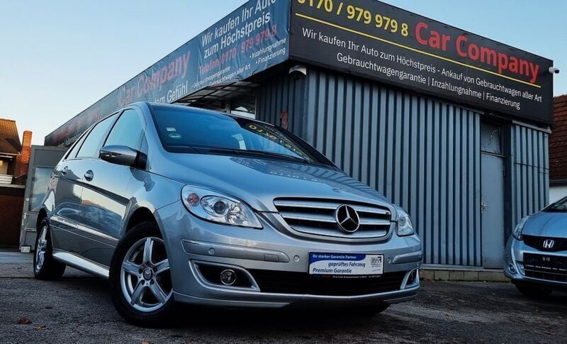 Silber Gebraucht 2006 Mercedes B170 Sport Van / Kleinbus | 8.990 € (Teuer) - Bild 1/4