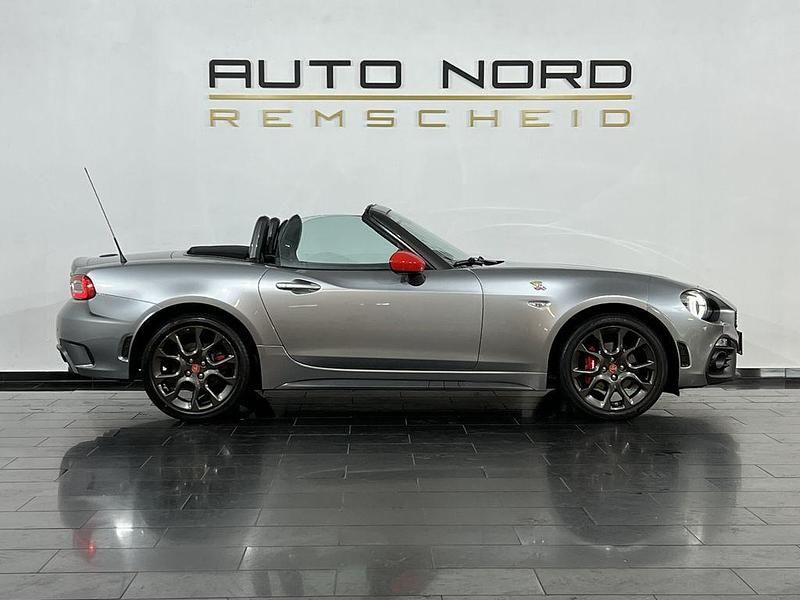 Gebraucht Abarth 124 Spider 170 PS (125 kW) 2017 Grau Cabrio