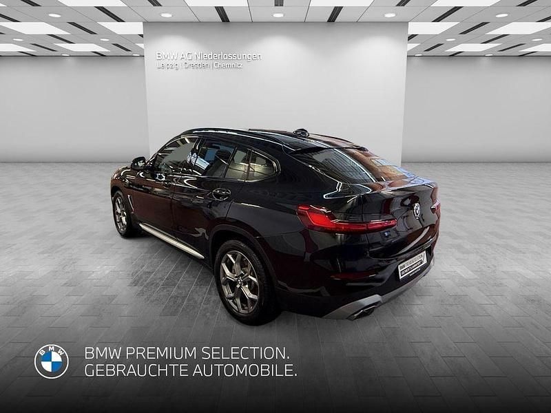 Gebraucht BMW X4 Sport Line 245 PS (180 kW) 2024 Schwarz SUV