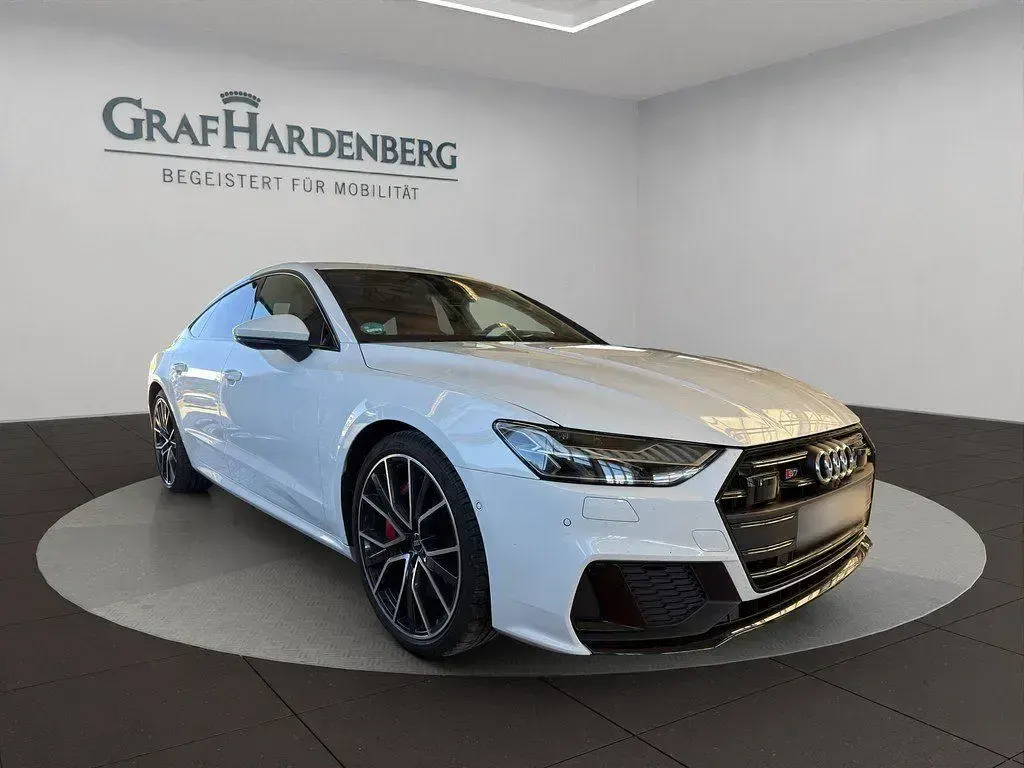 Gebraucht Audi S7 Sportback Sport 344 PS (253 kW) 2022 Gletscherweiß metallic Kleinwagen