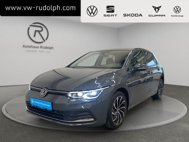Grau Gebraucht 2024 VW Golf VIII Move Limousine | 27.980 € (Fairer Preis) - Bild 1/4