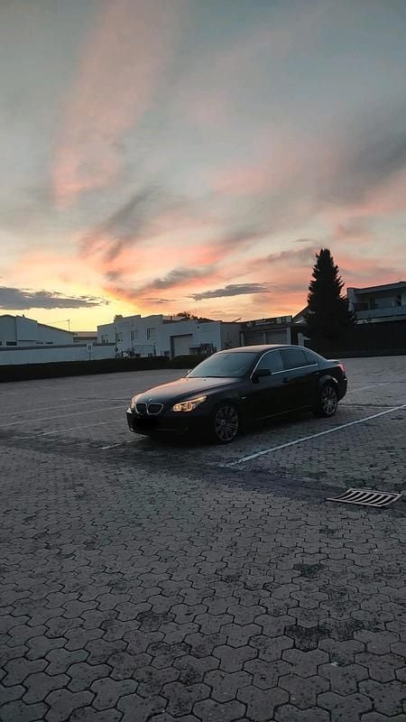 Gebraucht BMW 525 197 PS (144 kW) 2007 Schwarz Limousine