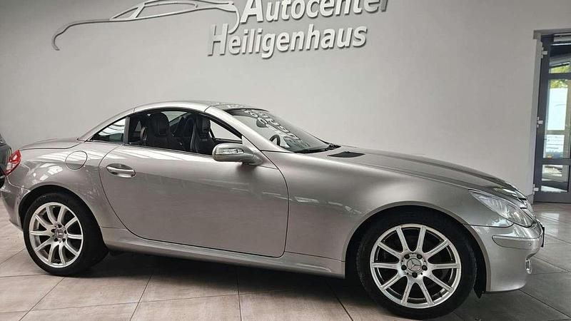 Gebraucht Mercedes SLK280 231 PS (169 kW) 2007 Cubanitsilber Cabrio
