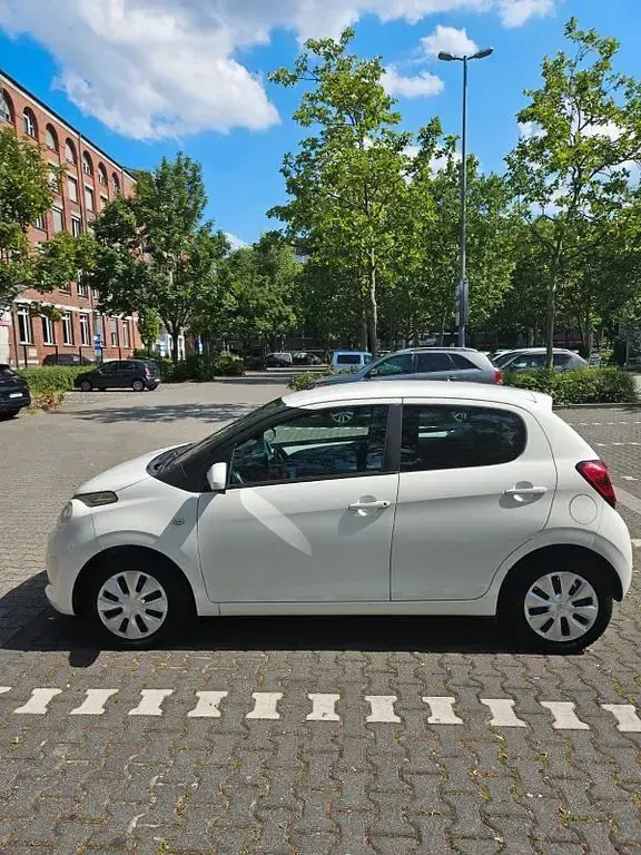 Gebraucht Citroën C1 69 PS (50 kW) 2015 Weiß Kleinwagen