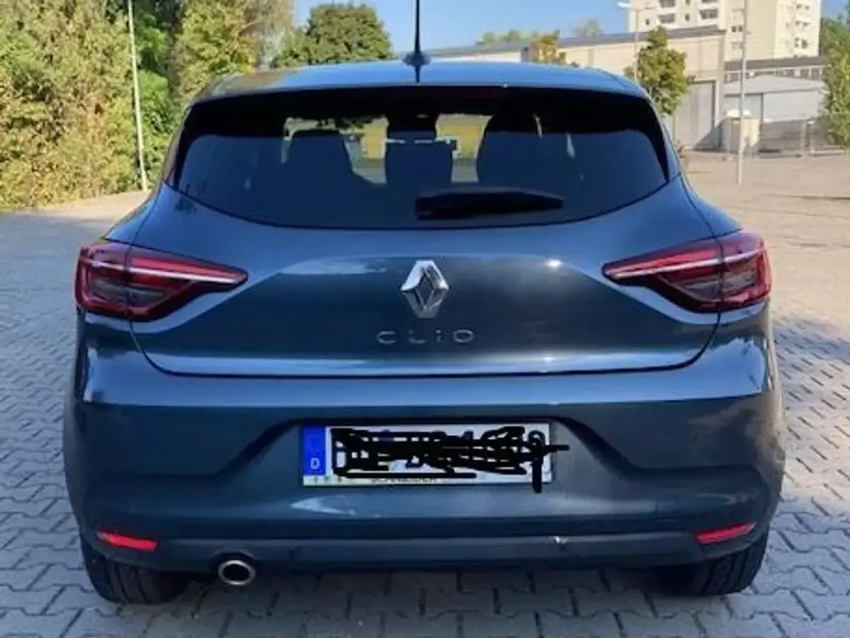 Gebraucht Renault Clio Zen 91 PS (66 kW) 2021 Grau Kleinwagen