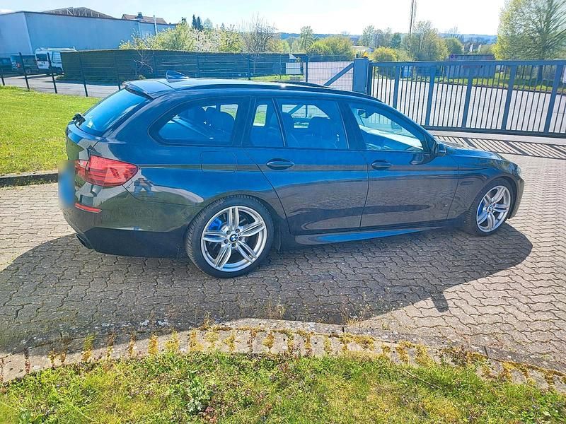 Używany BMW M550 381 KM (280 kW) 2014 Szary Sedan/Limuzyna