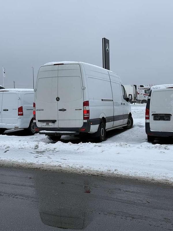 Gebraucht Mercedes Sprinter 163 PS (119 kW) 2014 Van