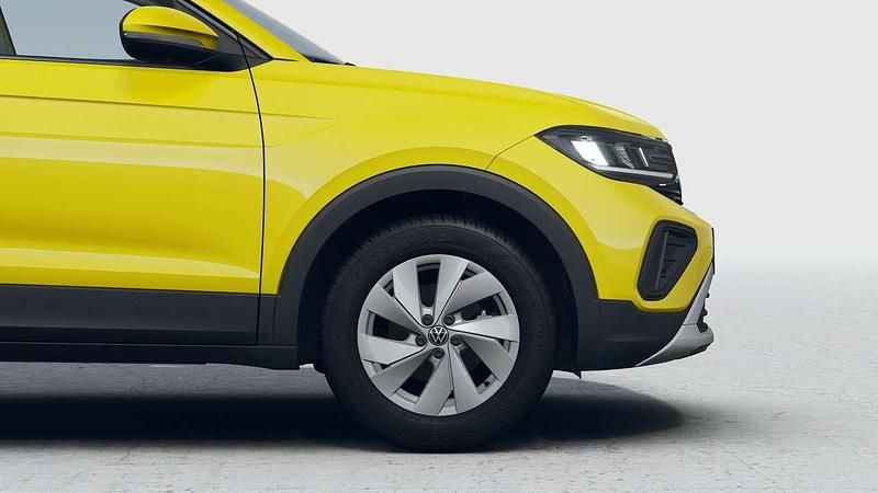 Neu VW T-Cross Life 116 PS (85 kW) 2025 Gelb SUV