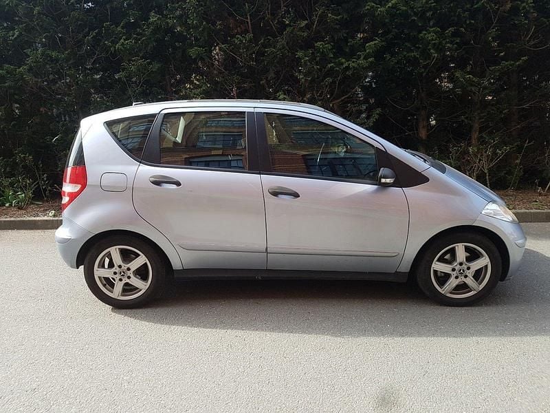 Gebraucht Mercedes A170 116 PS (85 kW) 2007 Blau Limousine