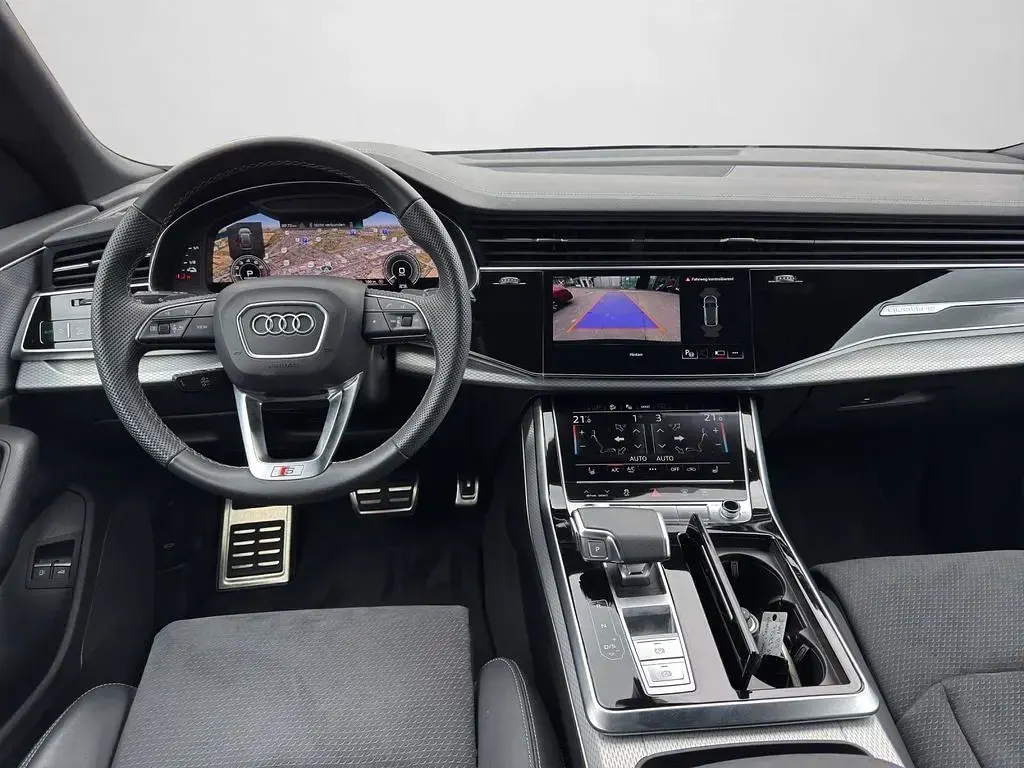 Gebraucht Audi Q8 Ambiente 490 PS (360 kW) 2025 Mythosschwarz metallic SUV